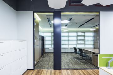 辦公隔斷的隔斷材料有哪些是常用的