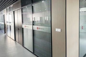 全鋼防火雙玻百葉隔斷是什么，特點及適用哪些場所